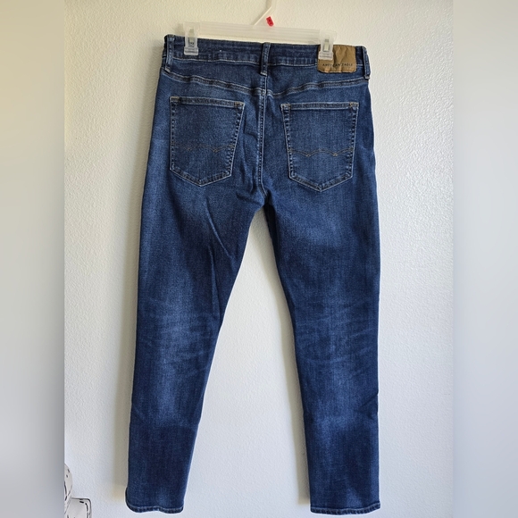 American Eagle Outfitters Slim Blue Jeans Classic Style - Picture 3 of 10